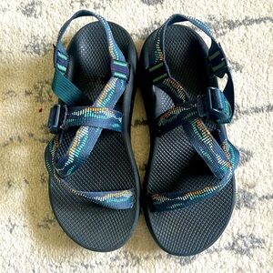 Men’s chacos size 12